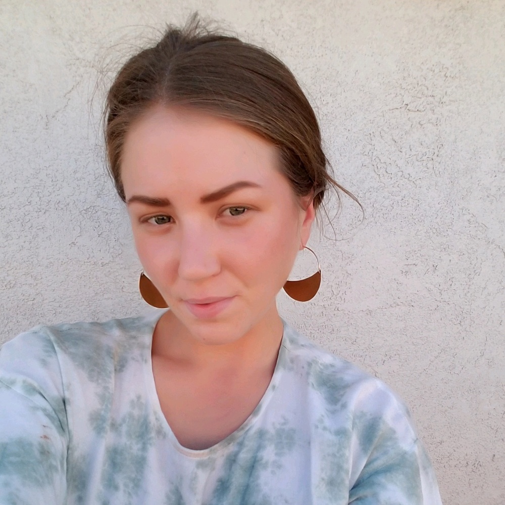 Meet your Posher, Kelly